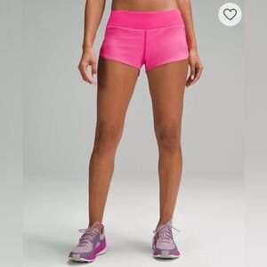 Lululemon Speed Up Low-Rise Lined Short 2.5" (Sonic Pink)